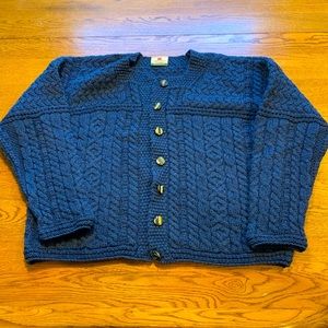 Carraig Donn Ribbed button down sweater. Made in Ireland of %100 merino wool.